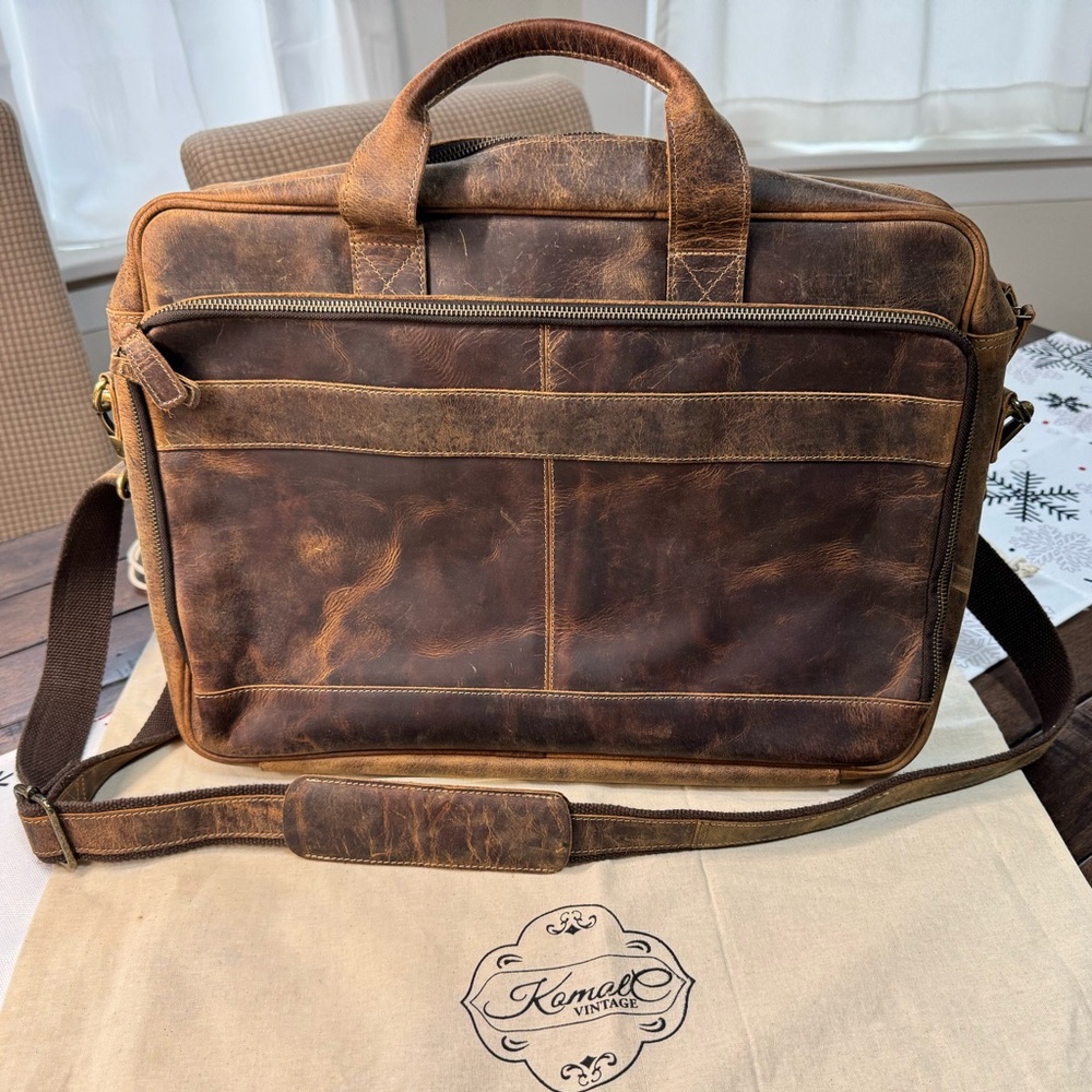 Komal’s Men’s Leather Briefcase 18 Inch Laptop Messenger Bag, Brown